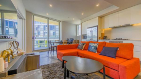 F3 Lovely One for Family or Friend With Parking Sydney